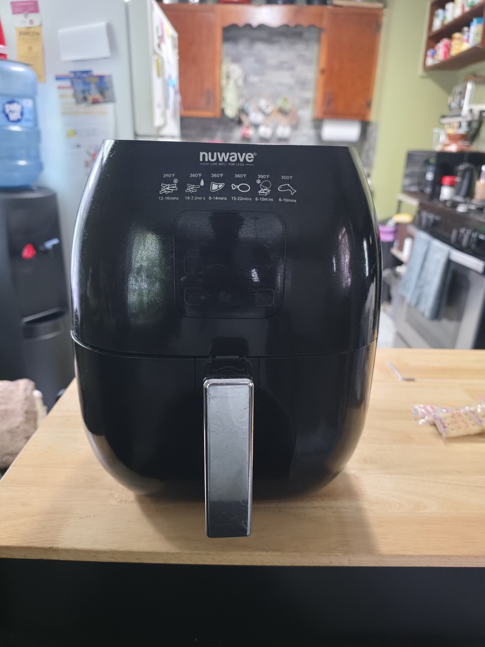 Nuwave Black Air Fryer - Compact High-Speed Cooker